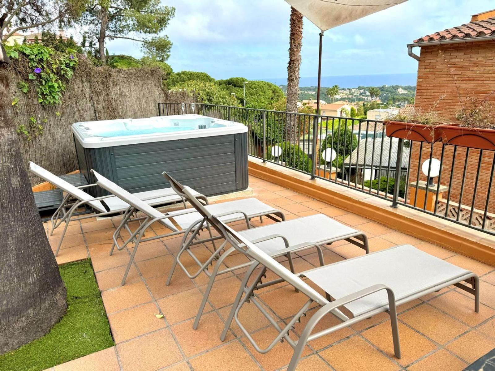 Apartment Duna House - With Views Of The Lloret de Mar
