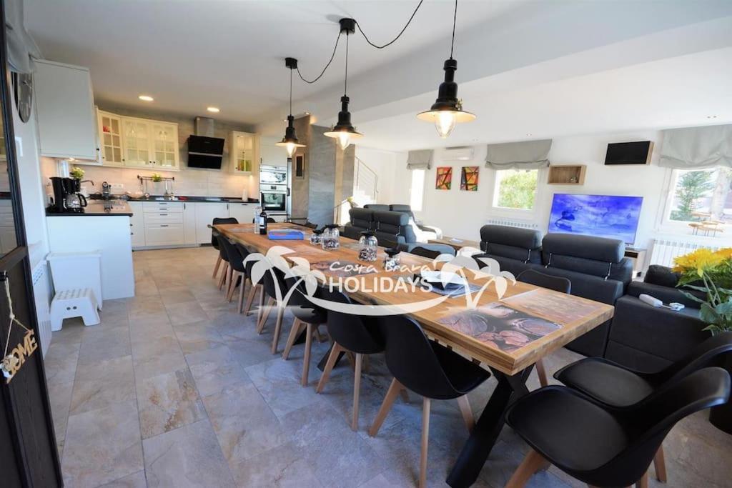 Villa Costa Brava Holidays Mimosa Sea View And Luxe Lloret de Mar
