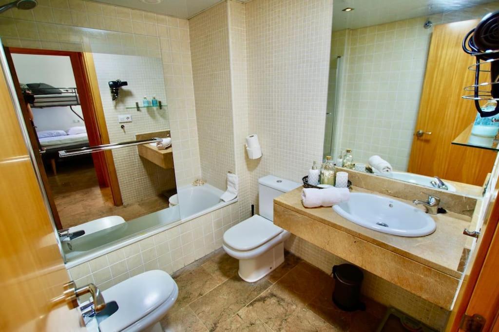 Apartment V&v Lloret- Bella *