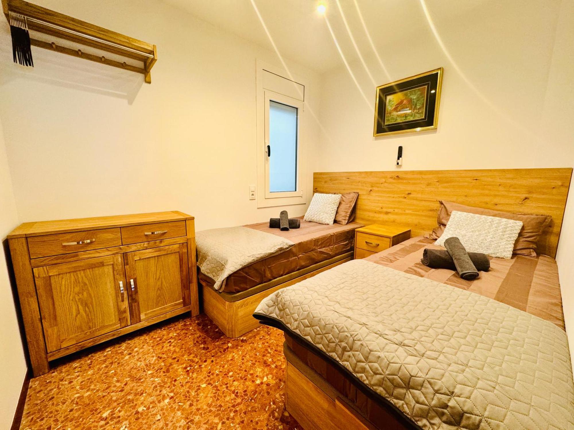 Newly Renovated Apartment, 6 Mins To The Apartment Lloret de Mar