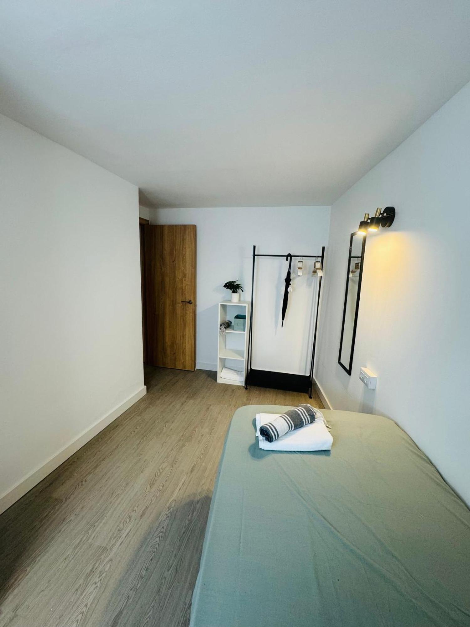 Piso Con Jardin, De Playa Fenals * Lloret de Mar