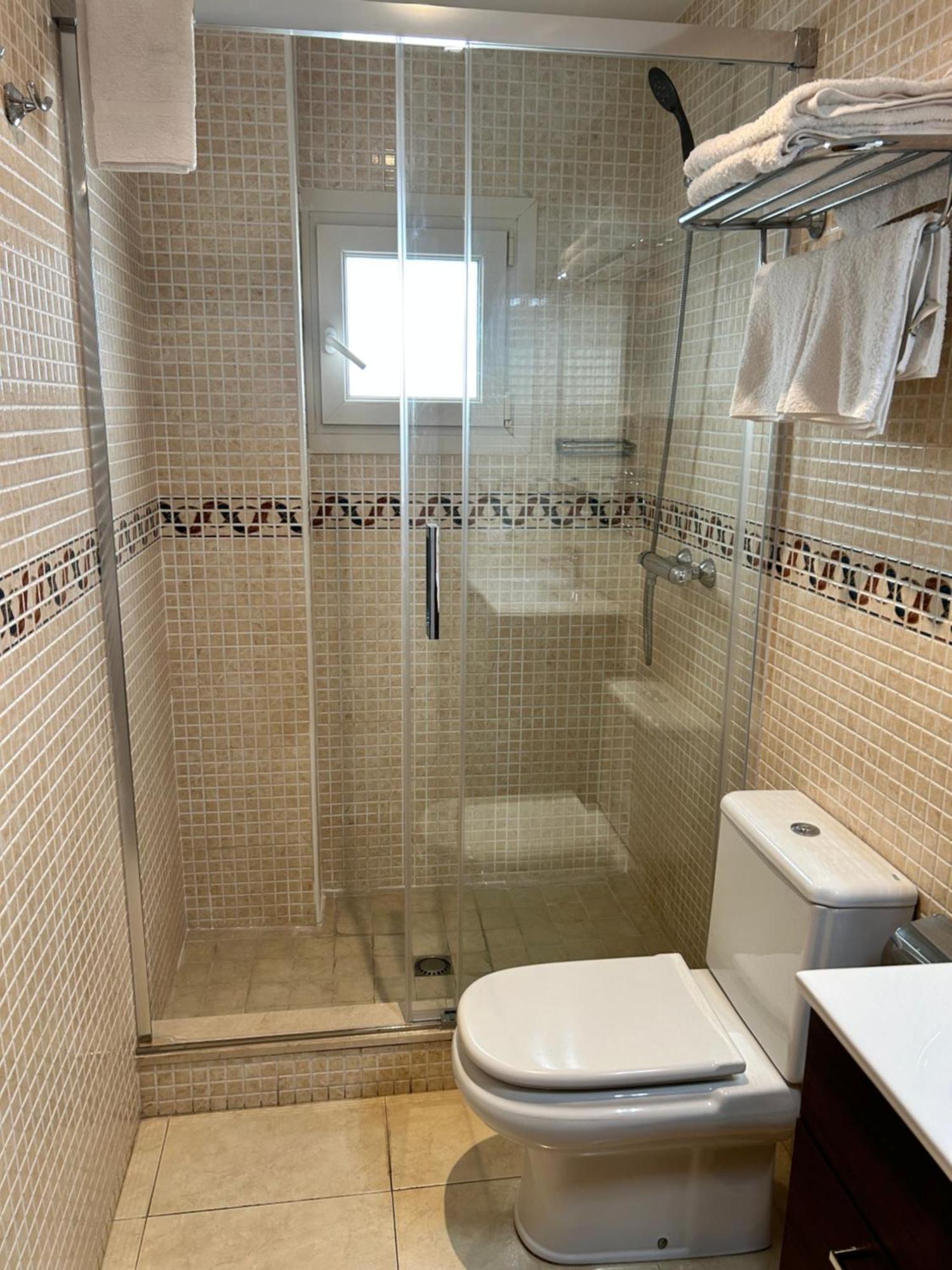 Apartment Superiors Mtb Only Couples *