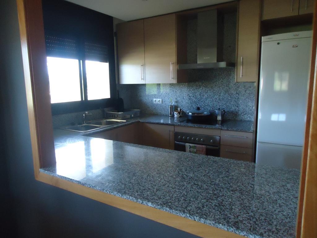 Avenida Fenals Apartment *