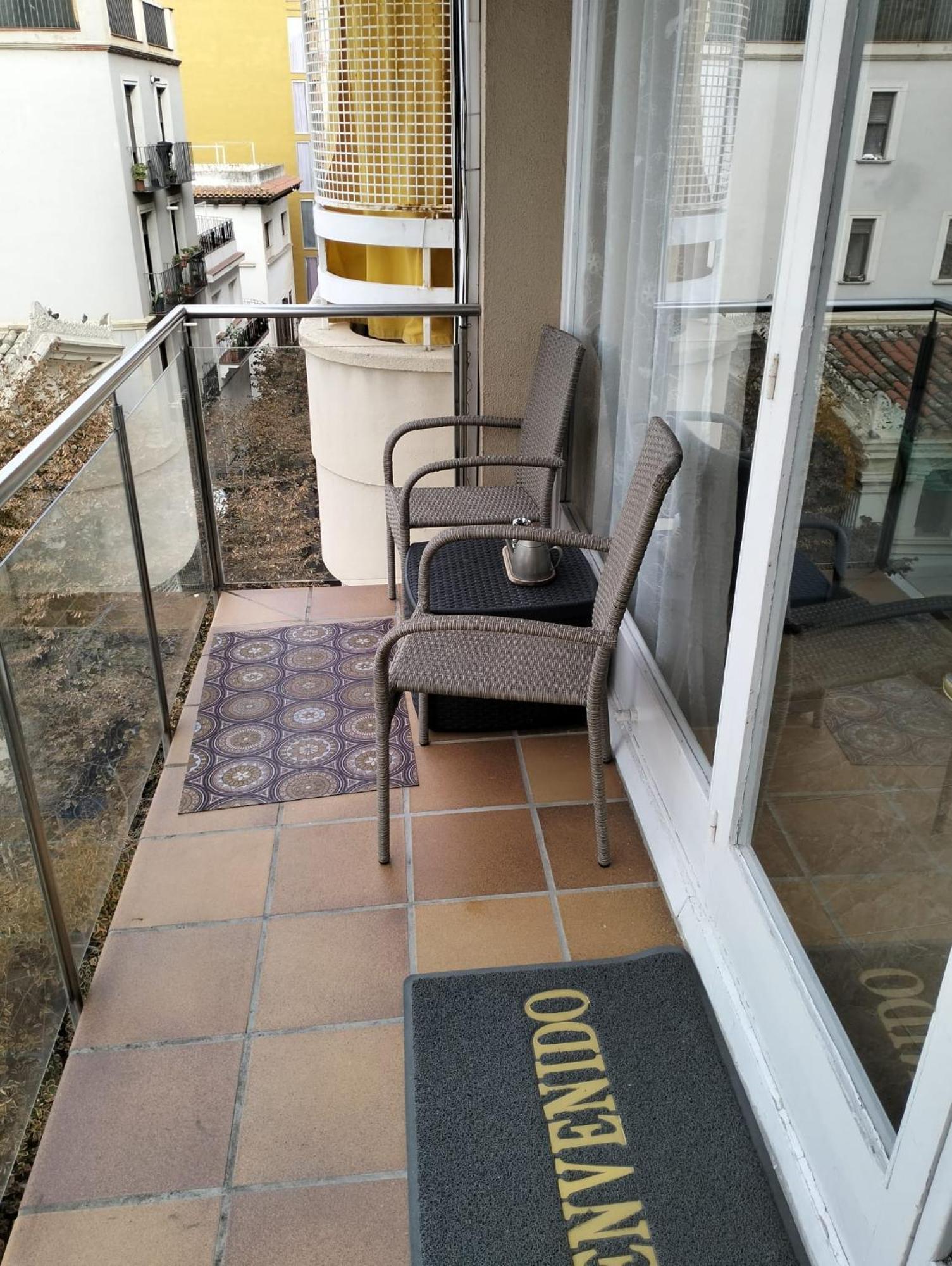 Apartamento Precioso En Segunda Linea De Mar *