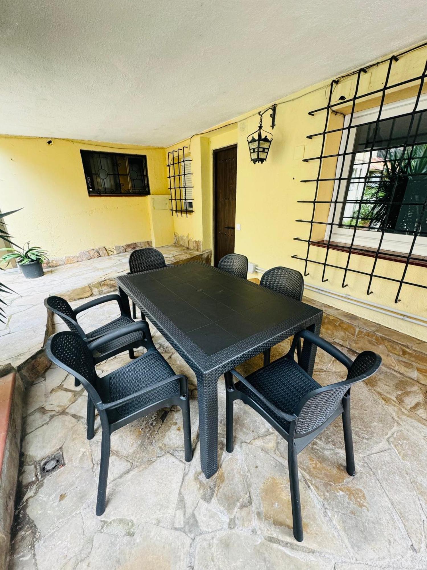 Appartement Piso Con Jardin, De Playa Fenals