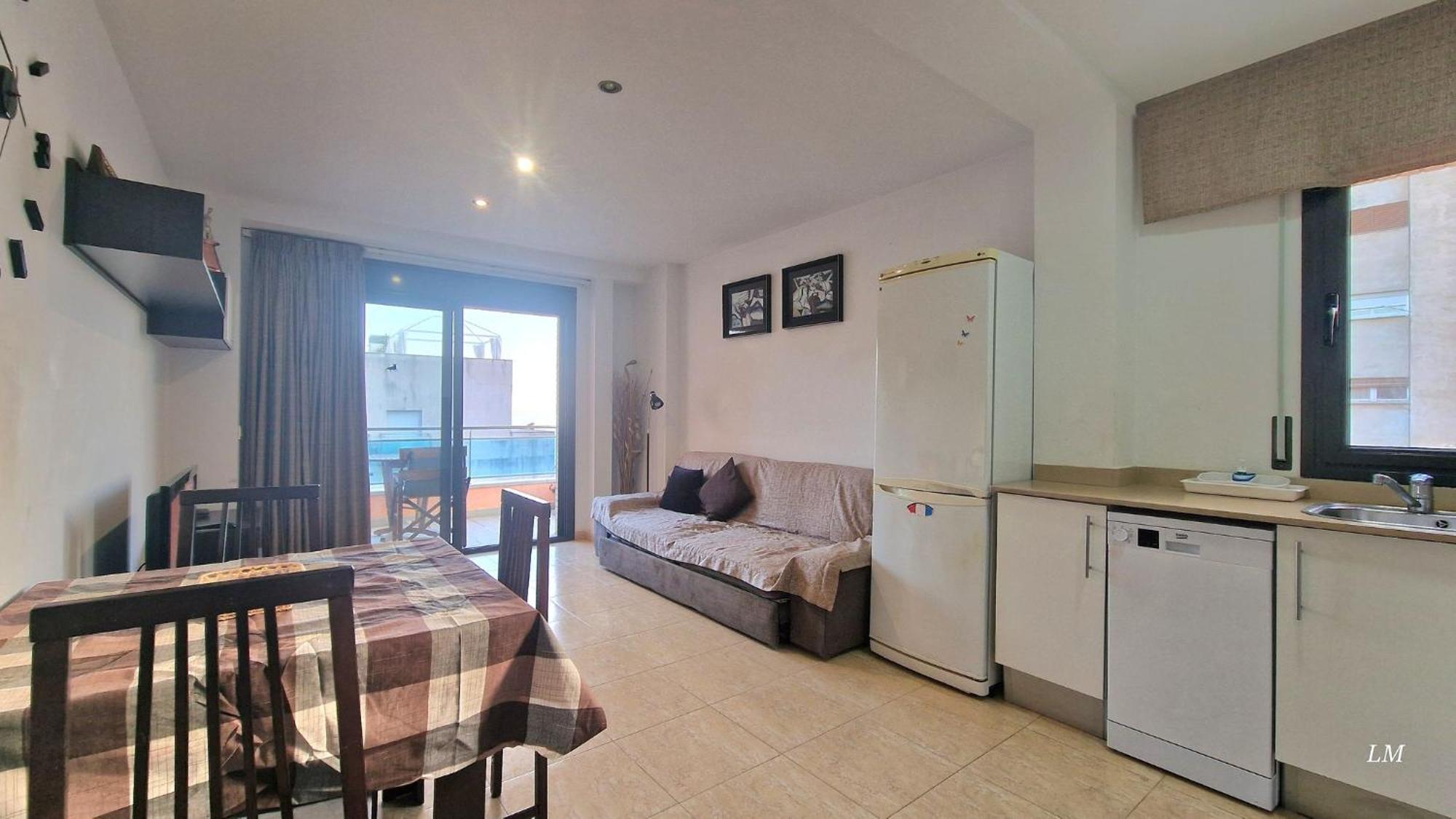 Rene Go2llolet Apartment