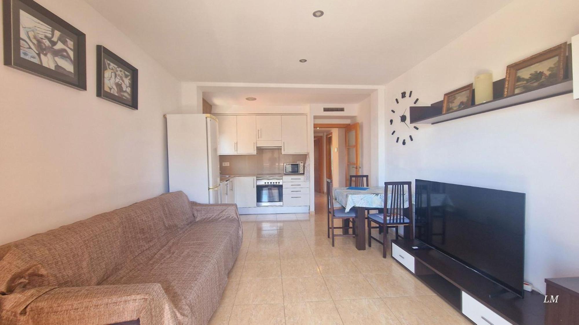 Rene Go2llolet Apartment