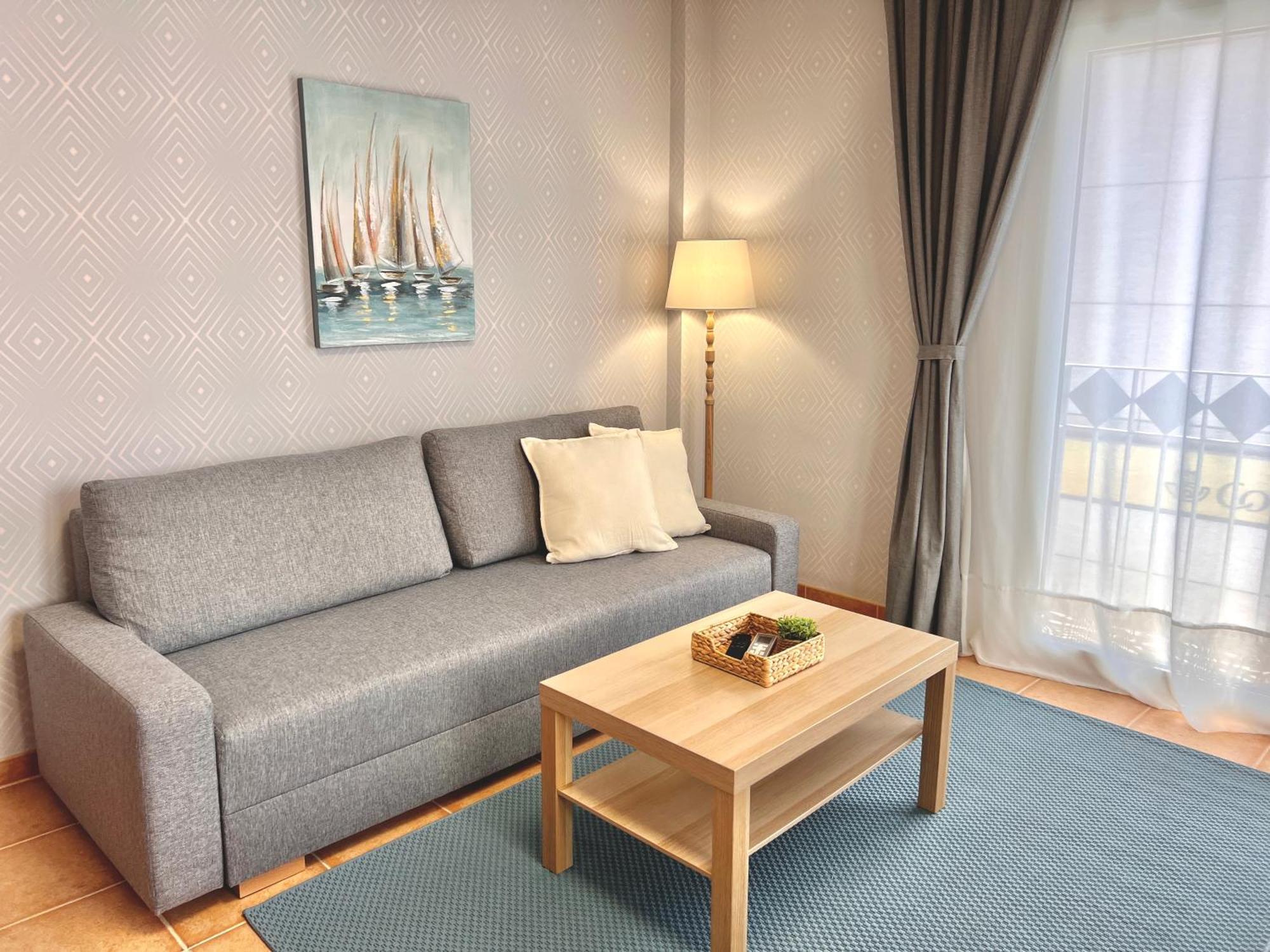 Oliva Aparts 202 Renovation 2024 *