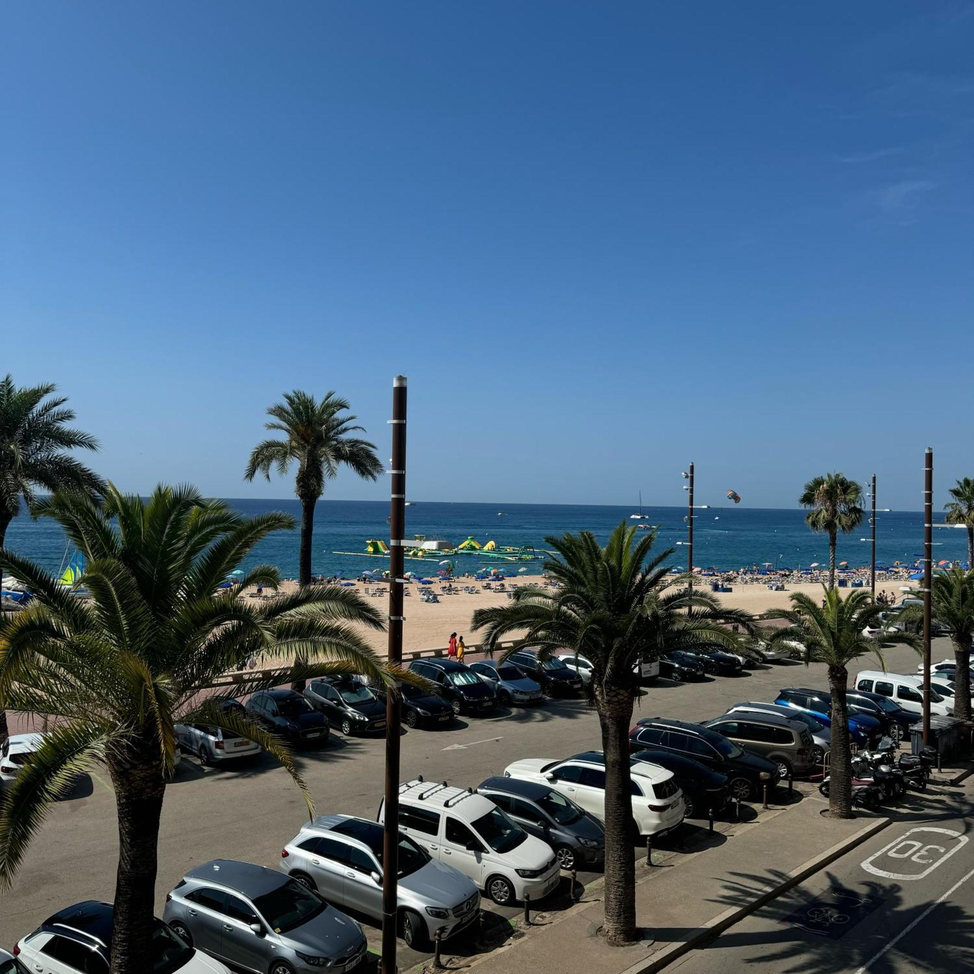 Zodiac Ab 2 C Lloret de Mar