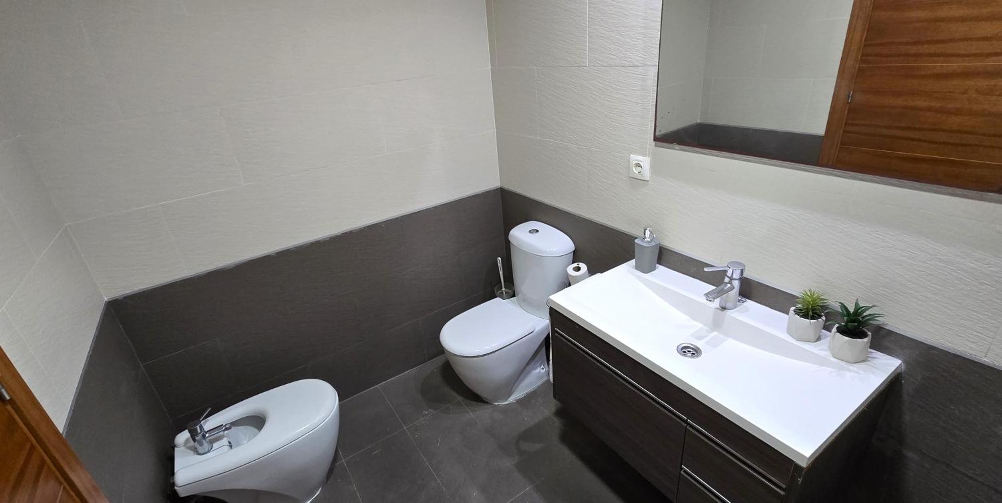 Nexthome Center & Pool *