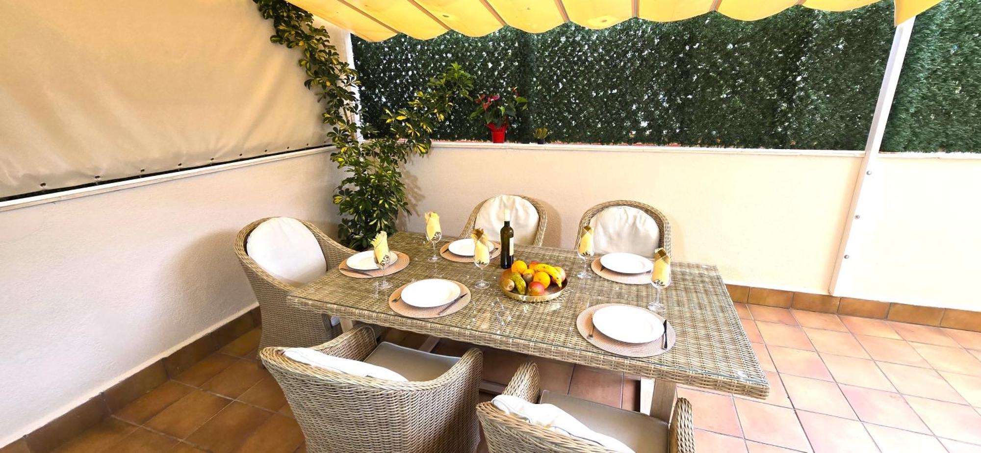 Nexthome Terrace & Boulevard Center Apartment *