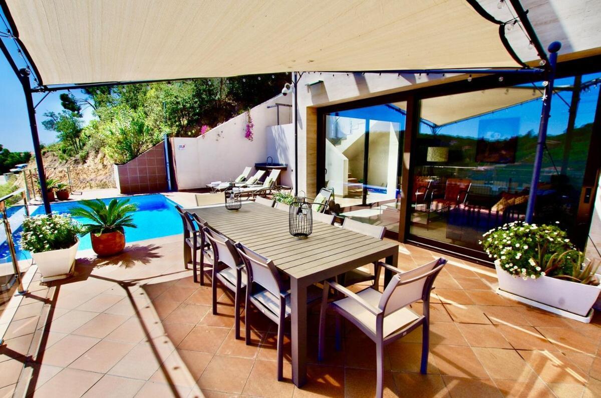 V&v Lloret- Marie Luxury House With Air Conditioning