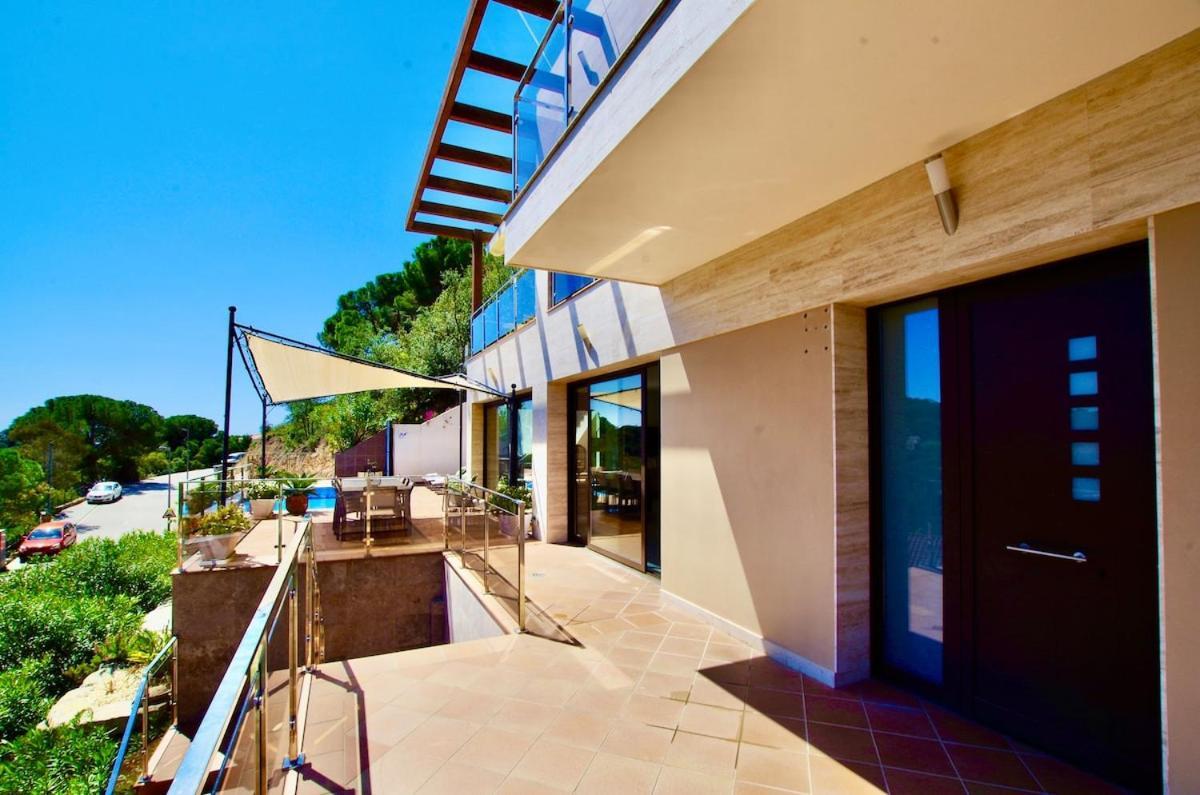 V&v Lloret- Marie Luxury House With Air Conditioning *
