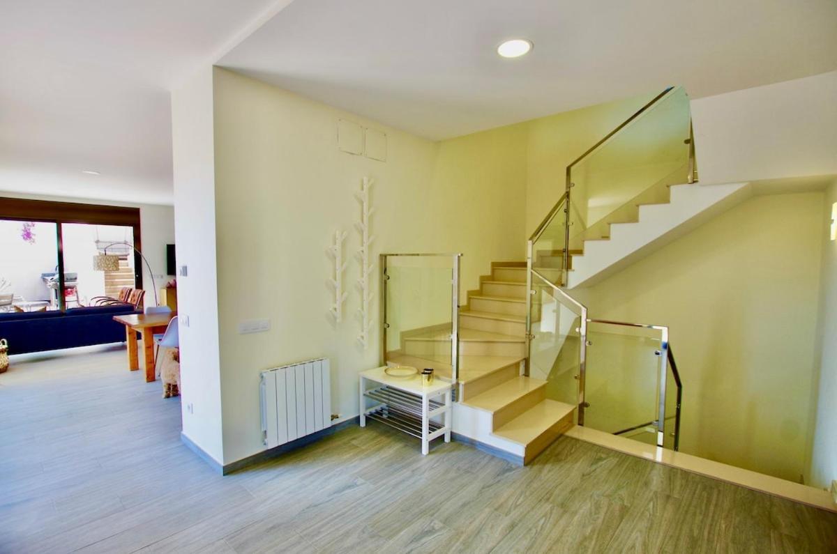 V&v Lloret- Marie Luxury House With Air Conditioning Villa Lloret de Mar