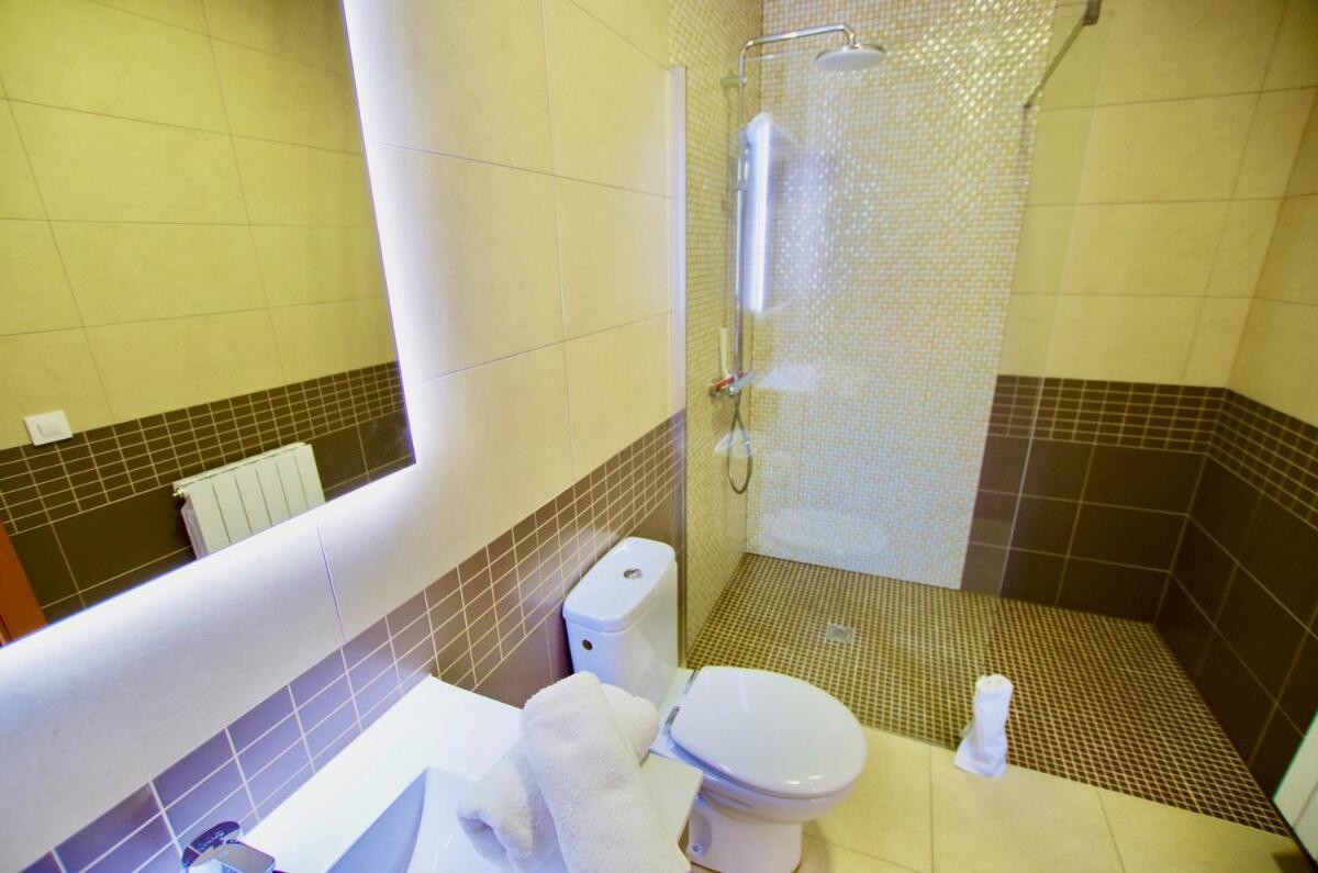 V&v Lloret- Marie Luxury House With Air Conditioning * Lloret de Mar