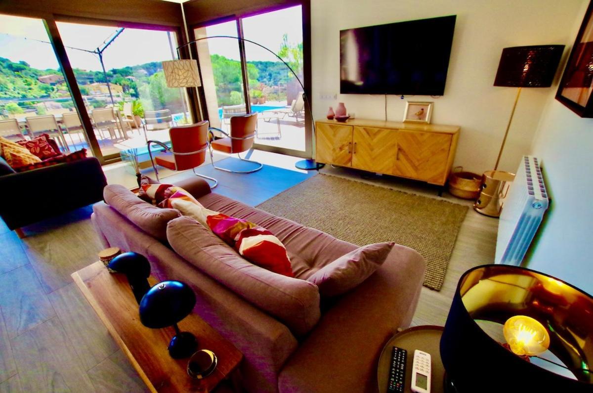 V&v Lloret- Marie Luxury House With Air Conditioning