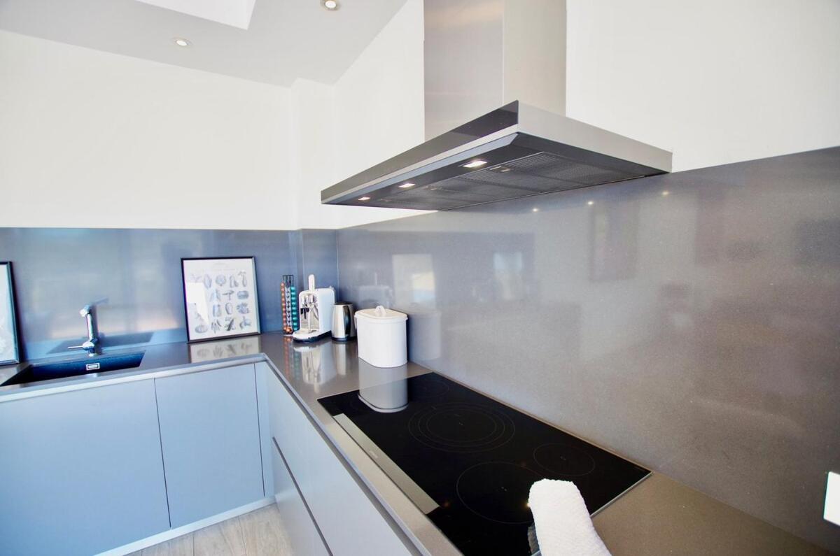 V&v Lloret- Marie Luxury House With Air Conditioning Villa Lloret de Mar