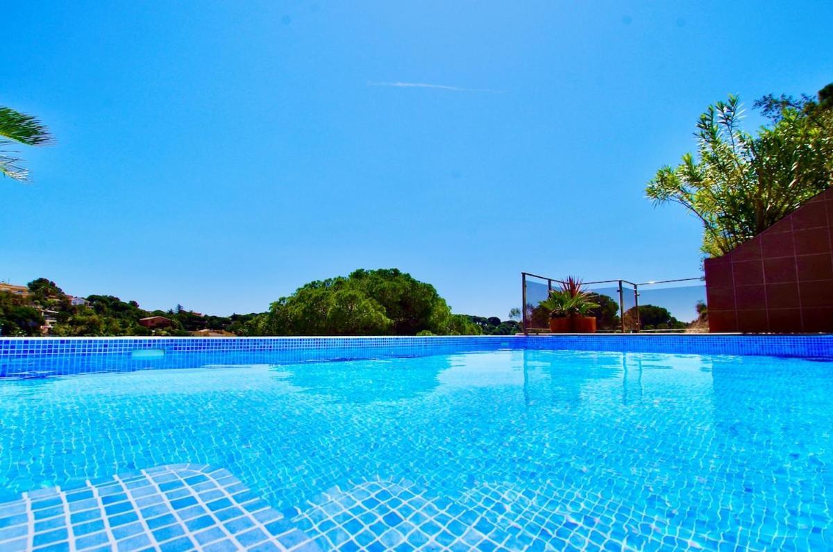 V&v Lloret- Marie Luxury House With Air Conditioning Villa