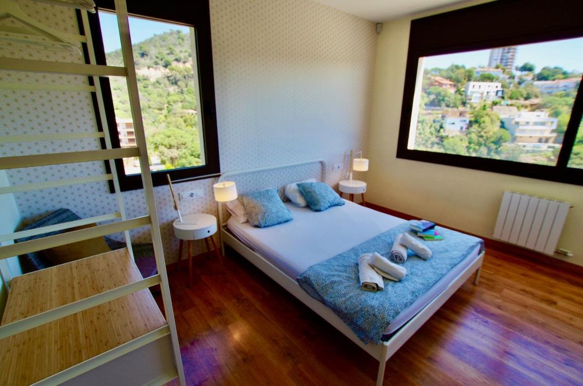 V&v Lloret- Marie Luxury House With Air Conditioning Villa *