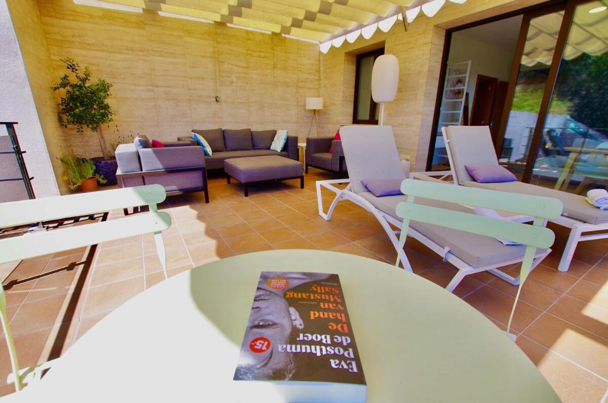 Villa V&v Lloret- Marie Luxury House With Air Conditioning