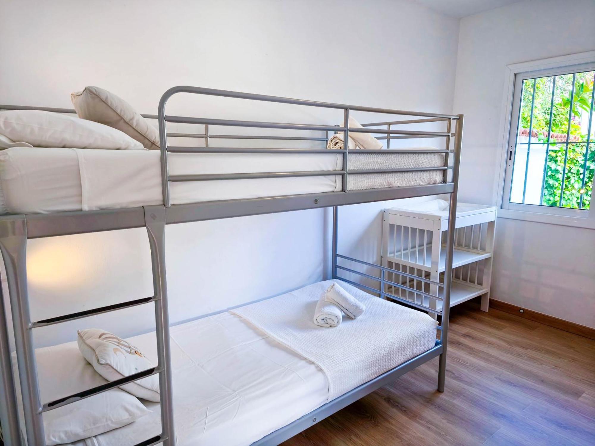 Appartement Pinzon, Gezellige Familievilla Met Groot Zwembad. Lloret de Mar
