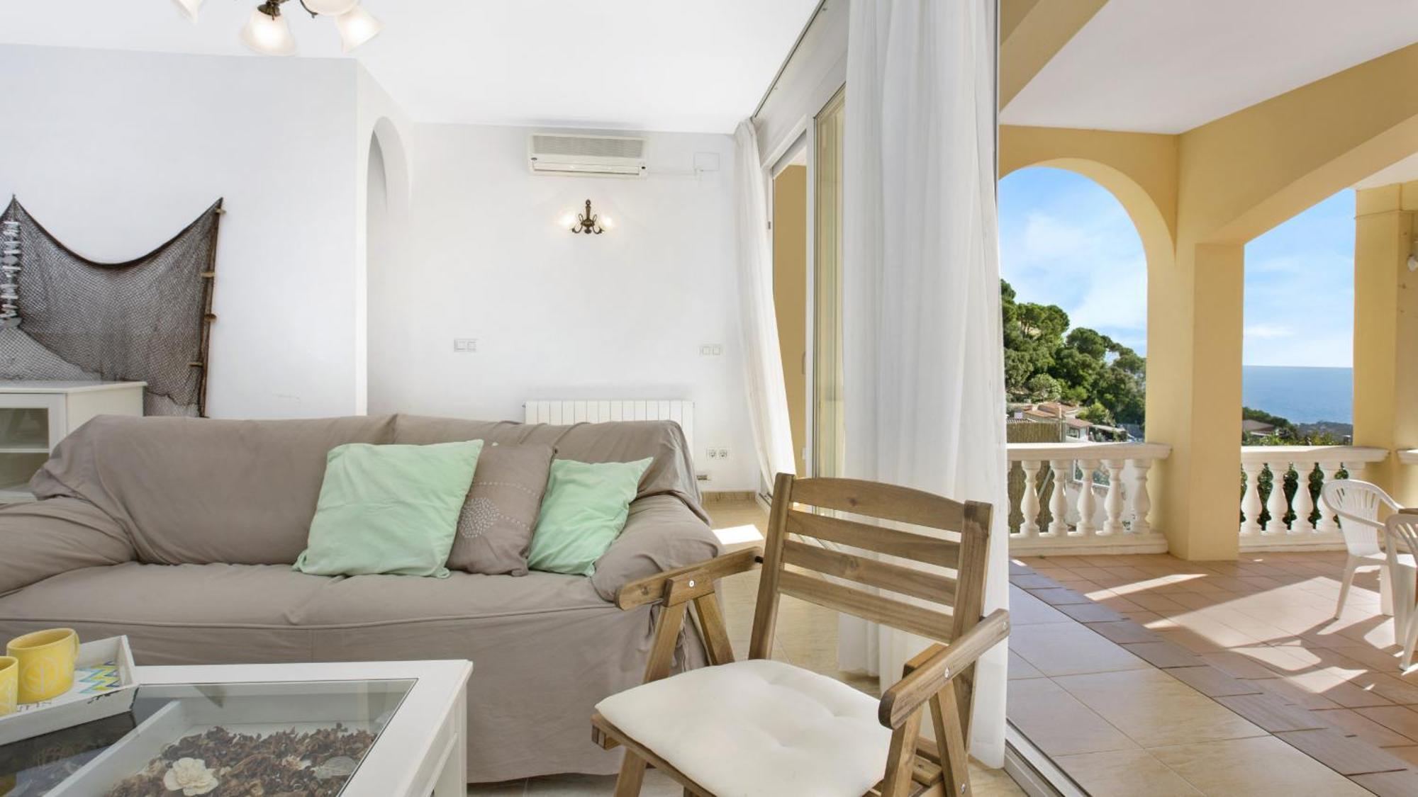 Villa Cor - *
