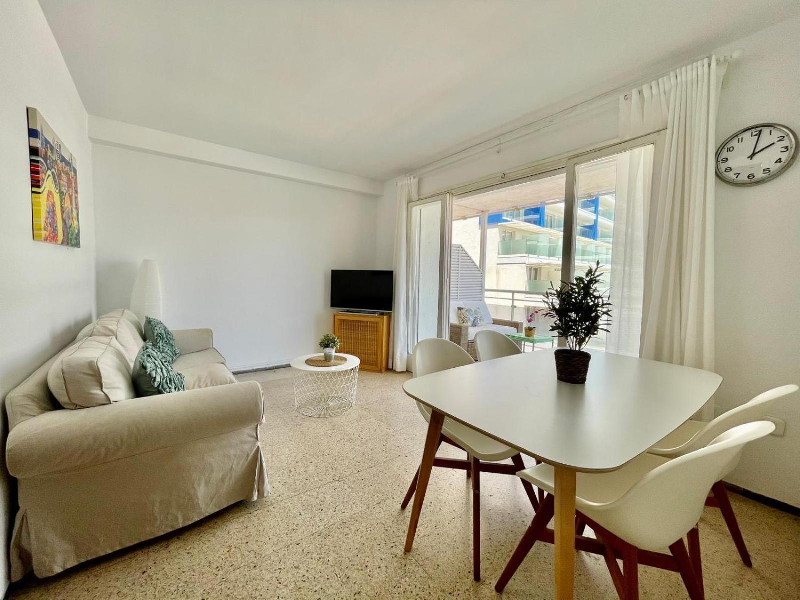 Blau Mar Apartment *