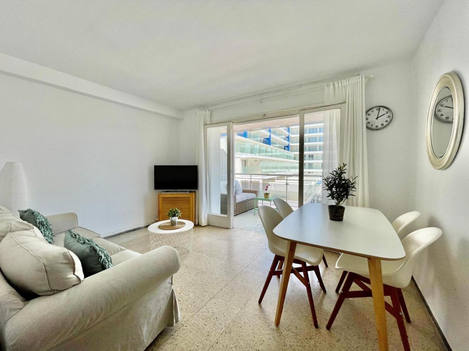 Blau Mar Apartment