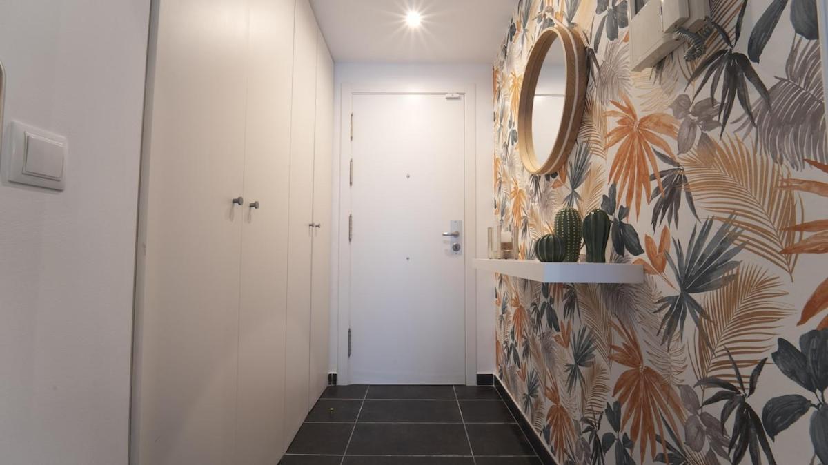 Appartement Seahomes Vacations - Beachside With Pool