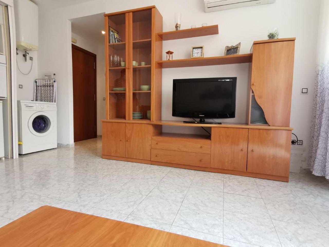Apartment Apartamento+parking +piscina A 250mts Playa Fenals