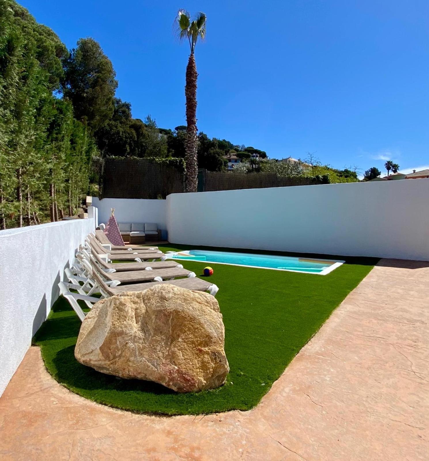 Duna House - With Views Of The