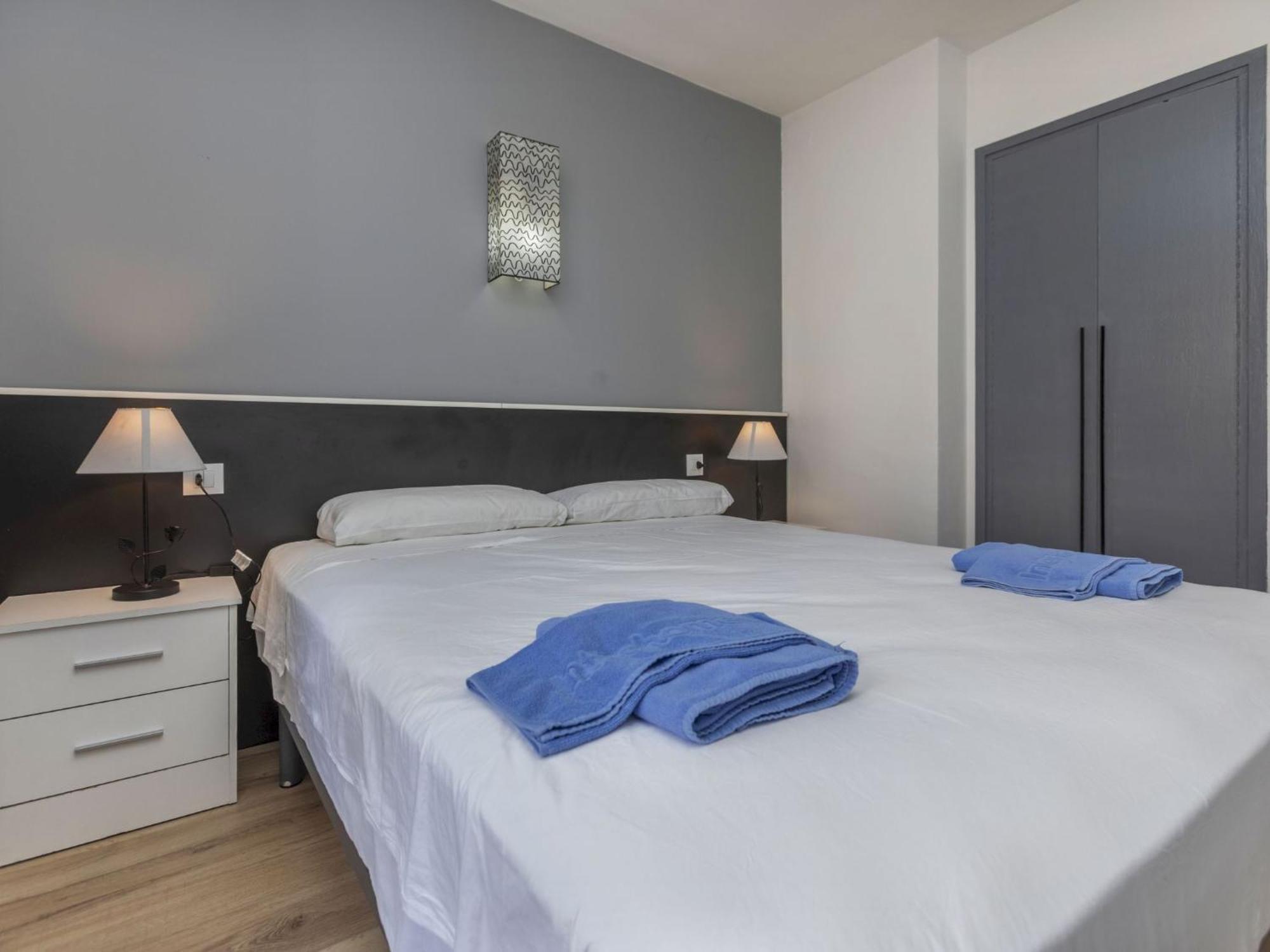 Apartment Cosy Lloret By Interhome