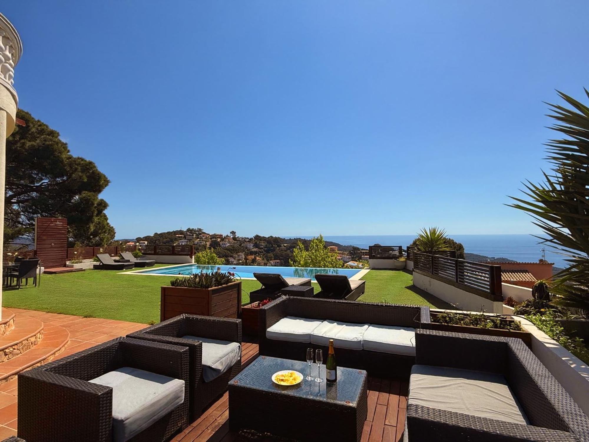 Villa Irene - Luxury Coastal Retreat Villa