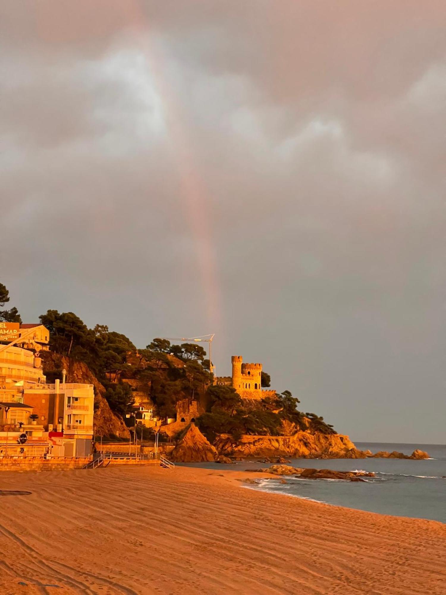 Sunset View Penthouse Unforgettable Getaway New In Lloret-de-mar Apartment *