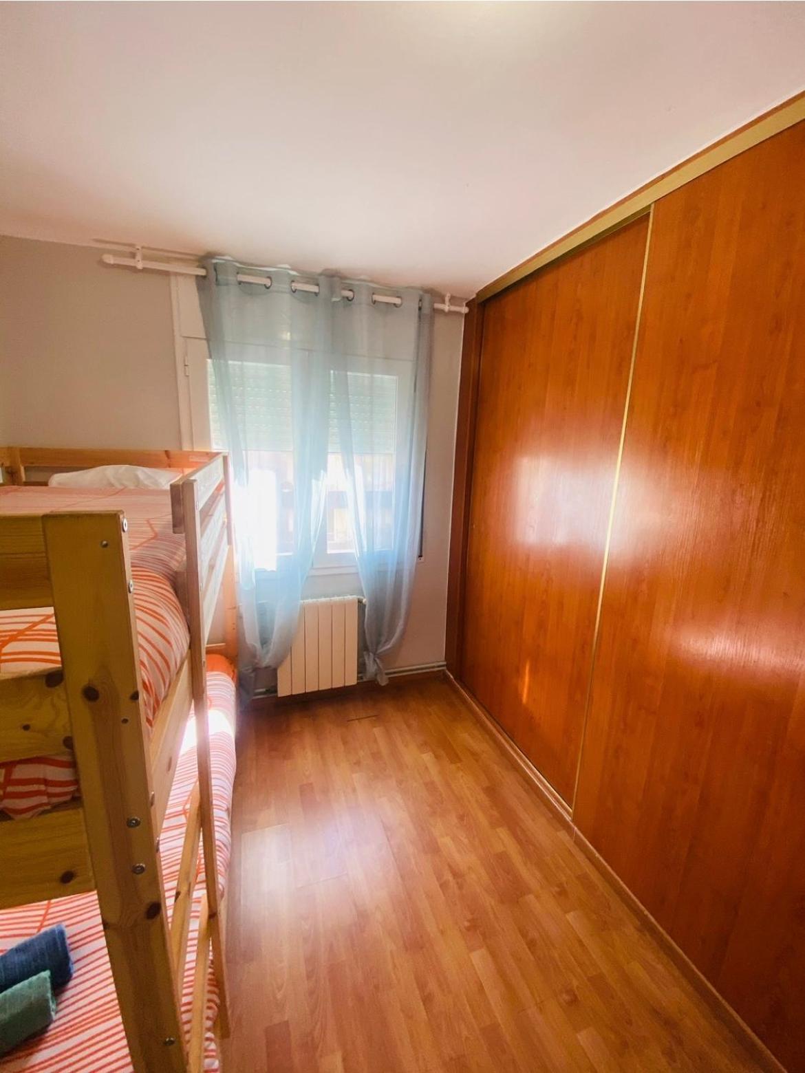 Piso Shic De Playa Fenals Con Terraza Y Piscina Apartment