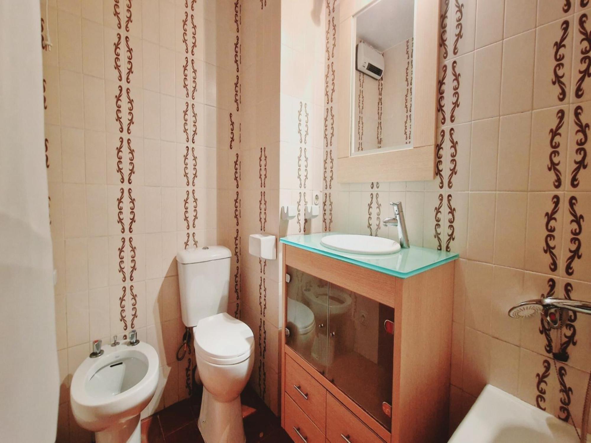 Apartment Vivalidays Rosalia - - Costa Lloret de Mar
