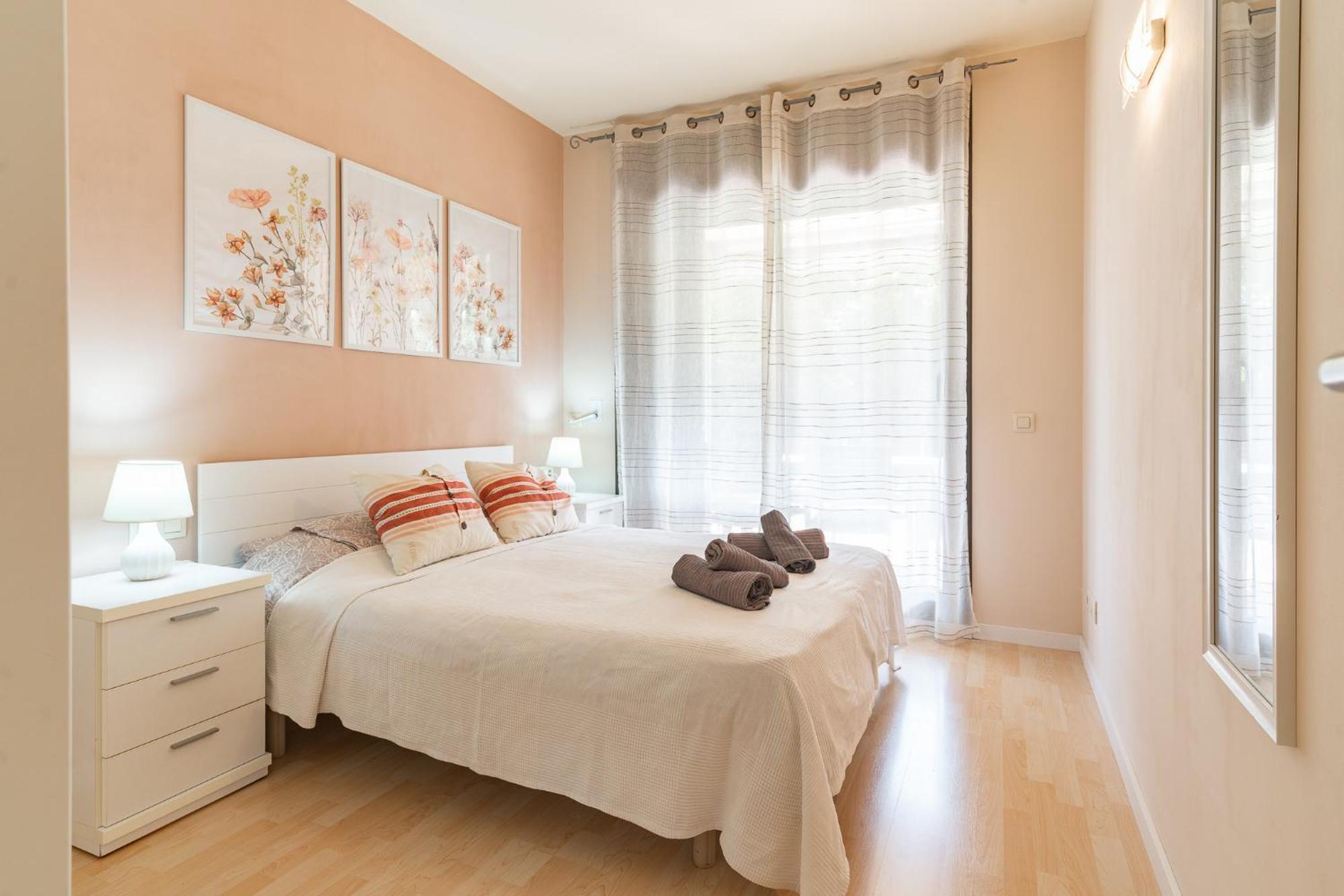 Apartment Charming Garden En 