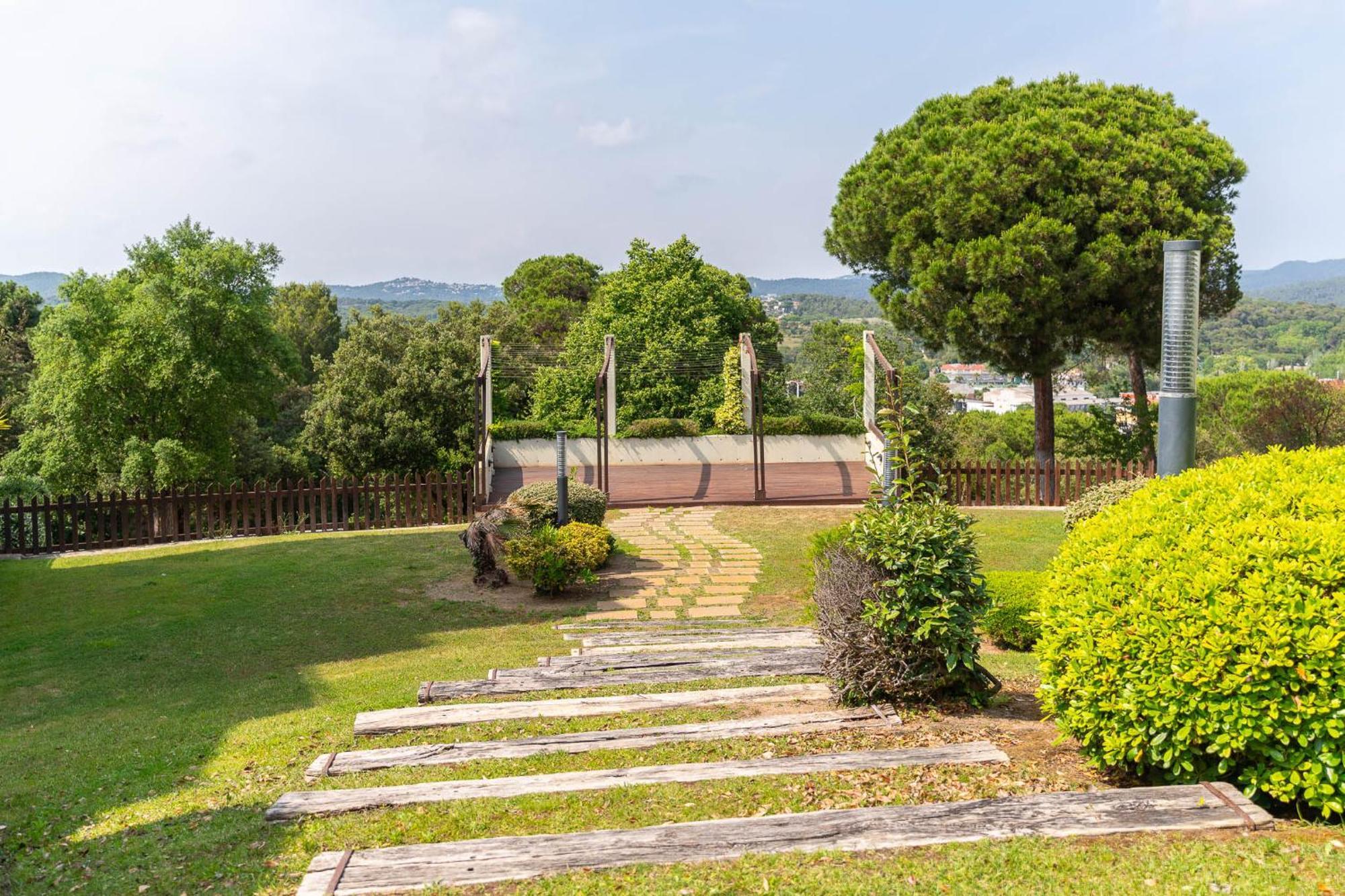Charming Garden En 