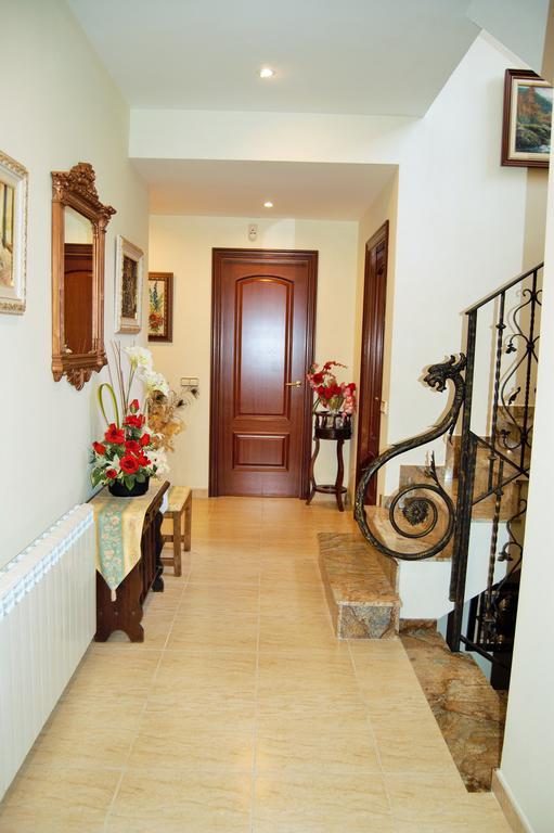 Villa 2pau -