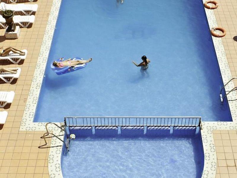 Oyo Goya Hotel