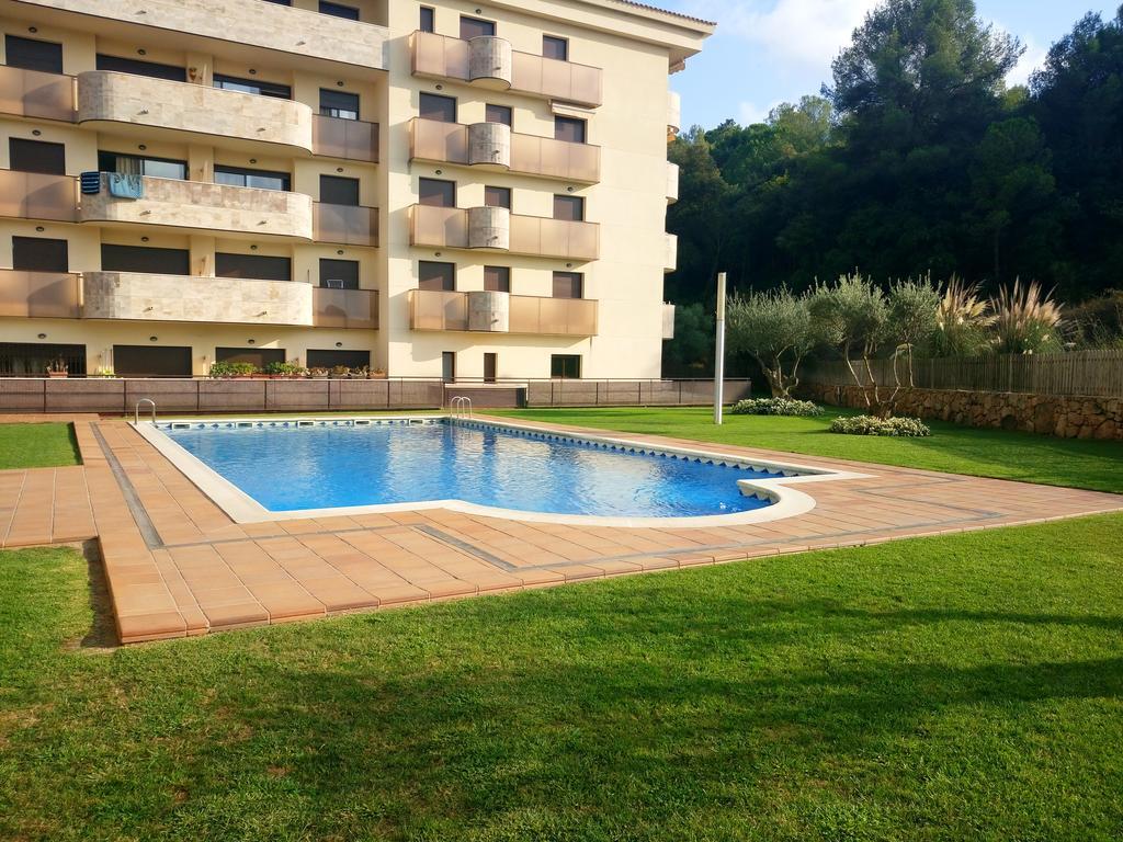 Avenida Fenals Apartment