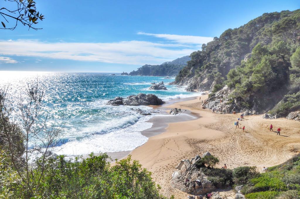 Apartments-lloretholiday-marfull * Lloret de Mar