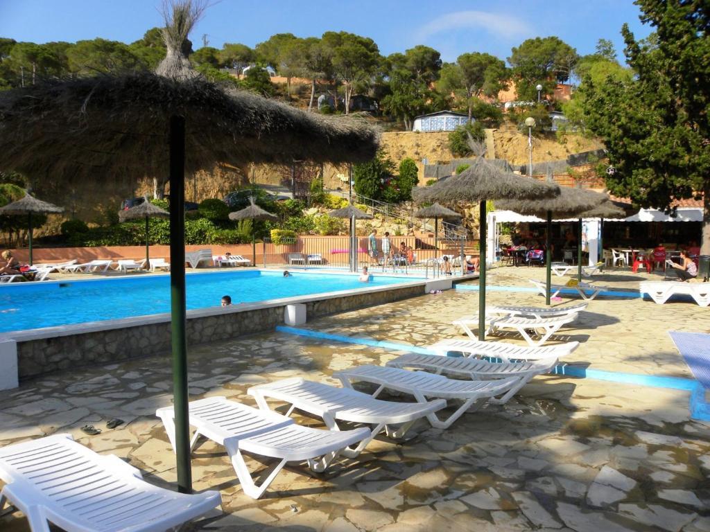 Camping Senia Cala Canyelles Camping
