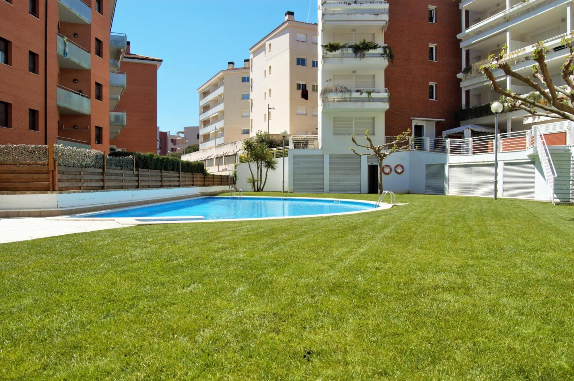Apartment Naiss Garden Family