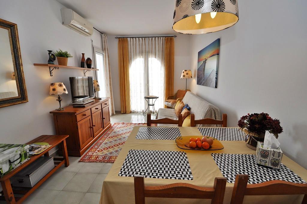 Wok Apartment *