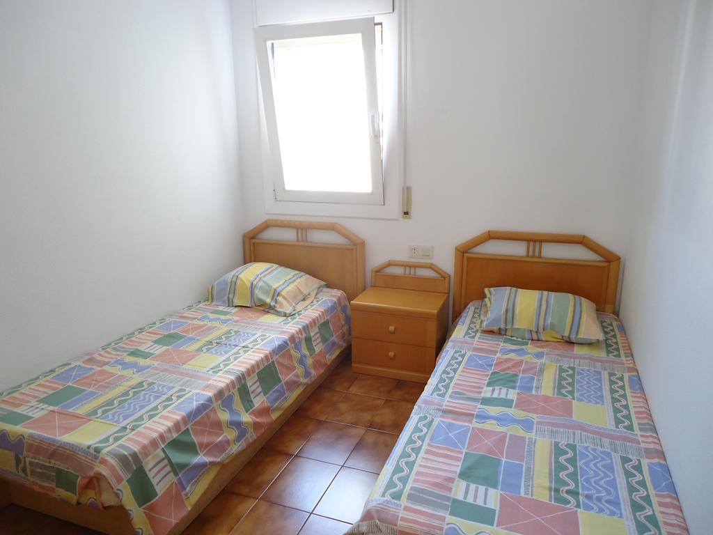 Alva Park Fenals - Familiy Apartment