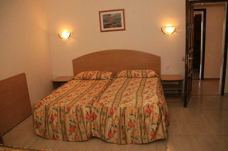 Oyo Goya Hotel Lloret de Mar
