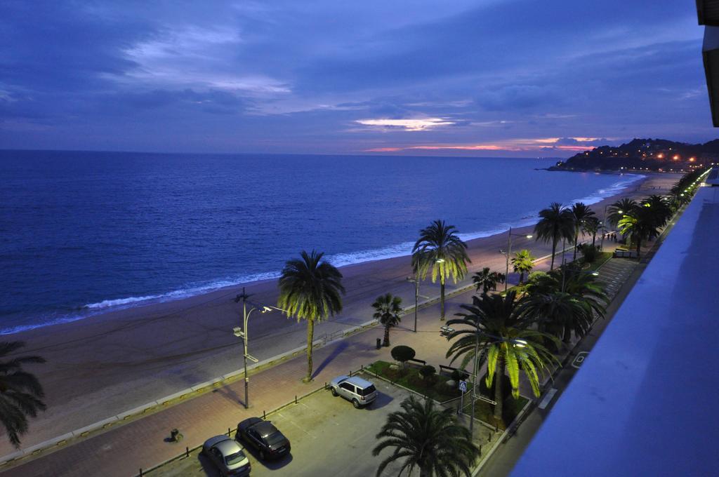 Penthouse -lloret Holiday Apartment