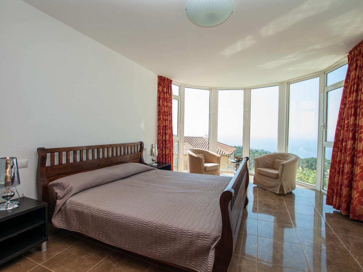 Villa Gaudi Holiday home