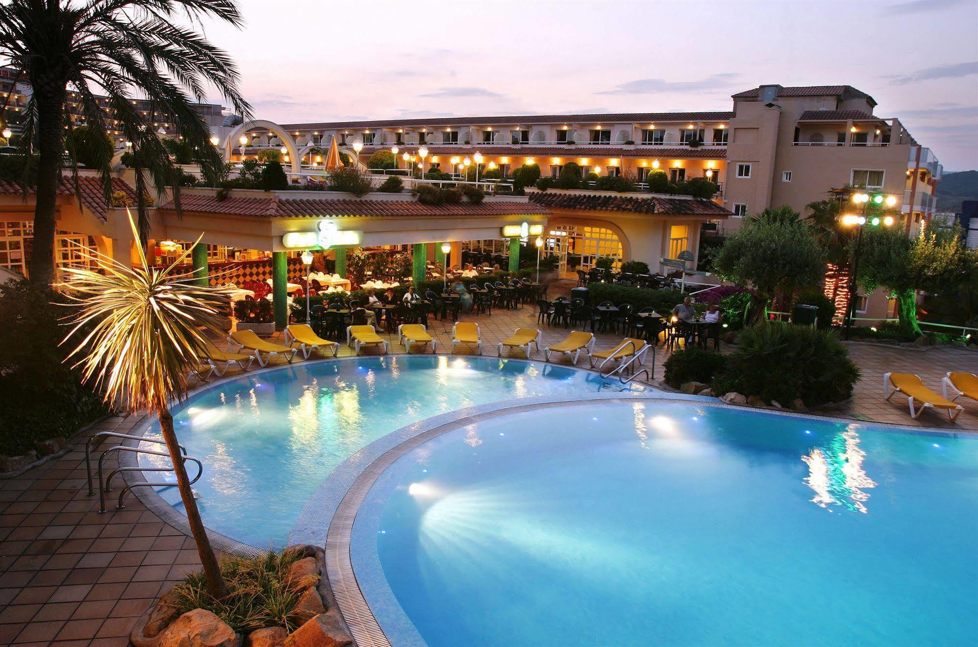 Aparthotel Guitart Lloret de Mar